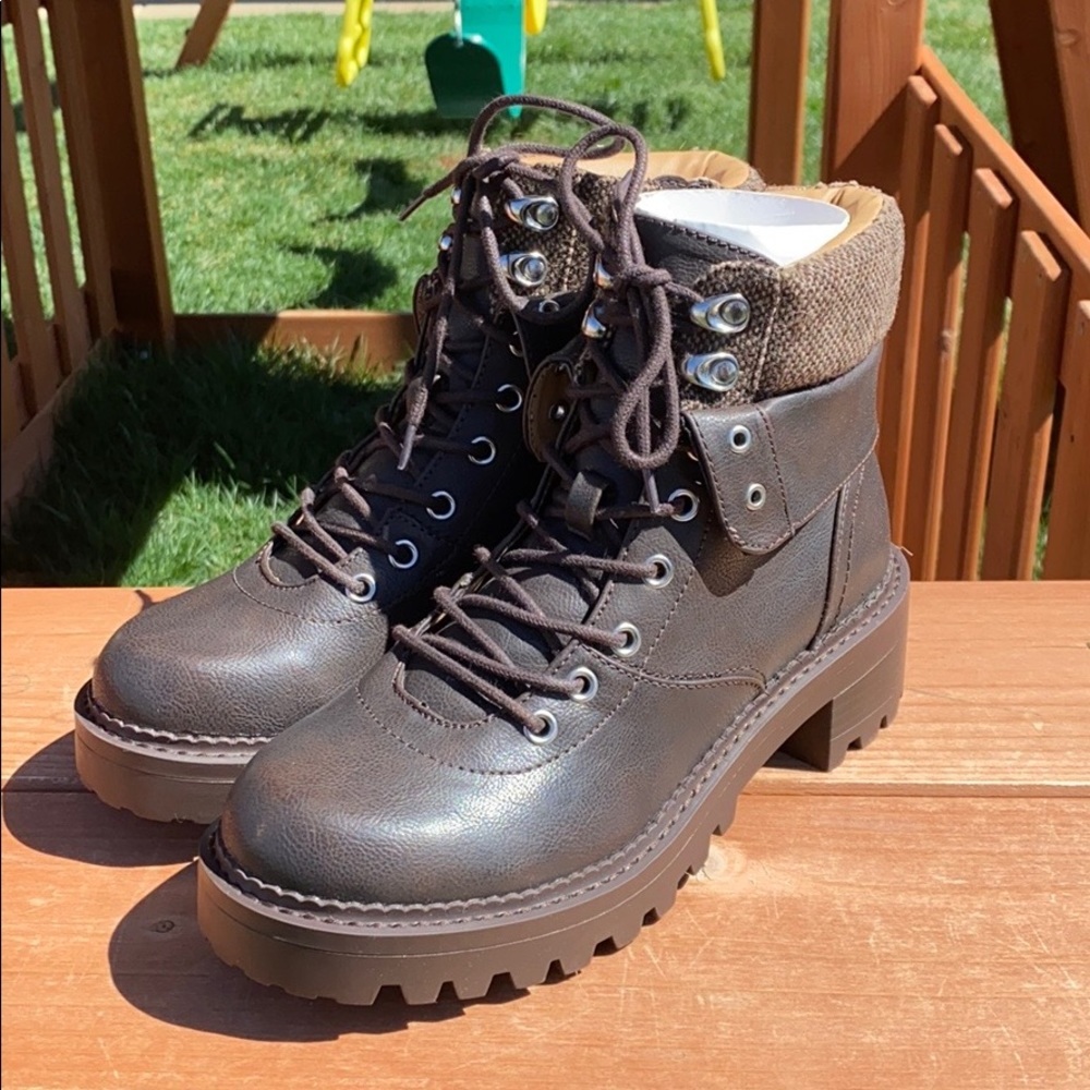 Chunky Sole Hiker Boots